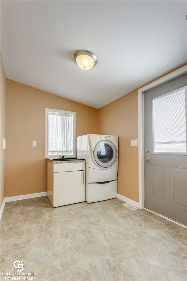 3885 Norman Road Fort Gratiot, MI 48059 - Photo 32 of 55 Gallery Image 32
