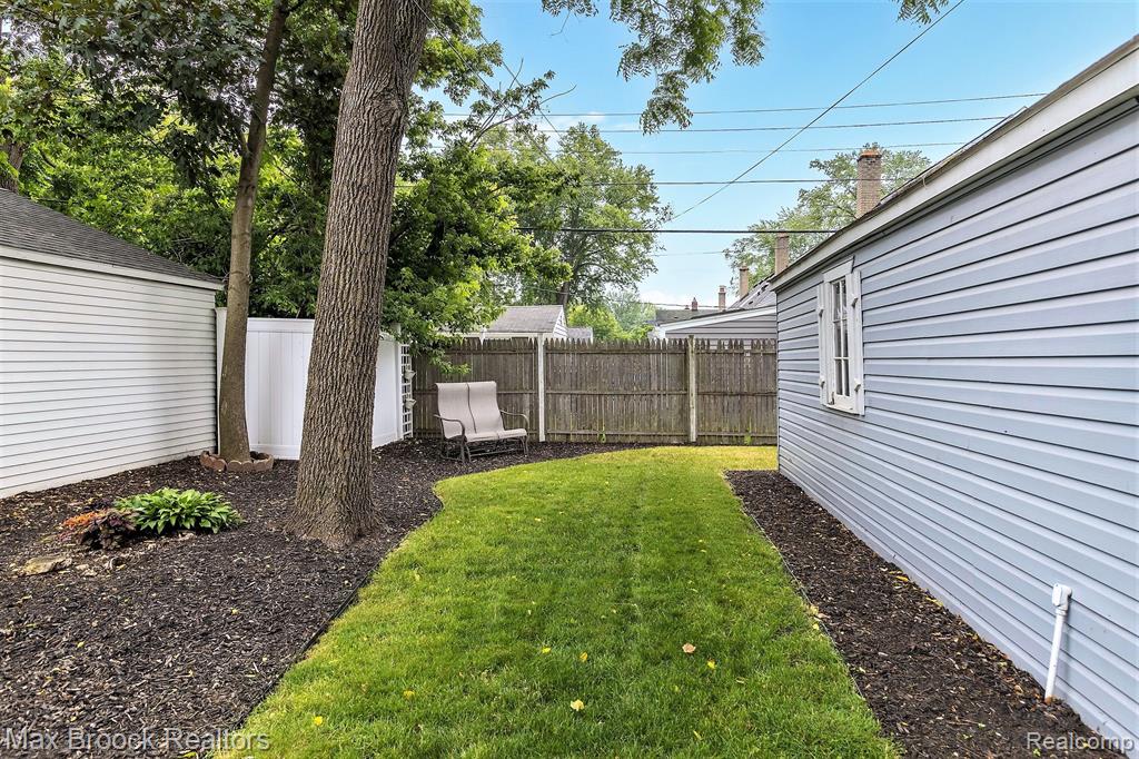 1410 East 10 Mile Road Ferndale, MI 48220 - Photo 42 of 48