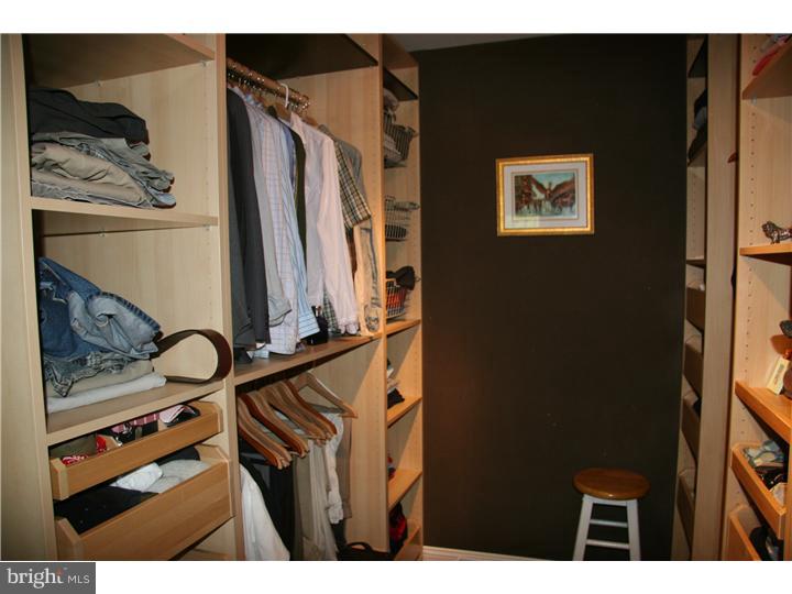 3085 Coventryville Road Pottstown, PA 19465 - Photo 15 of 18 Walk-in Closet