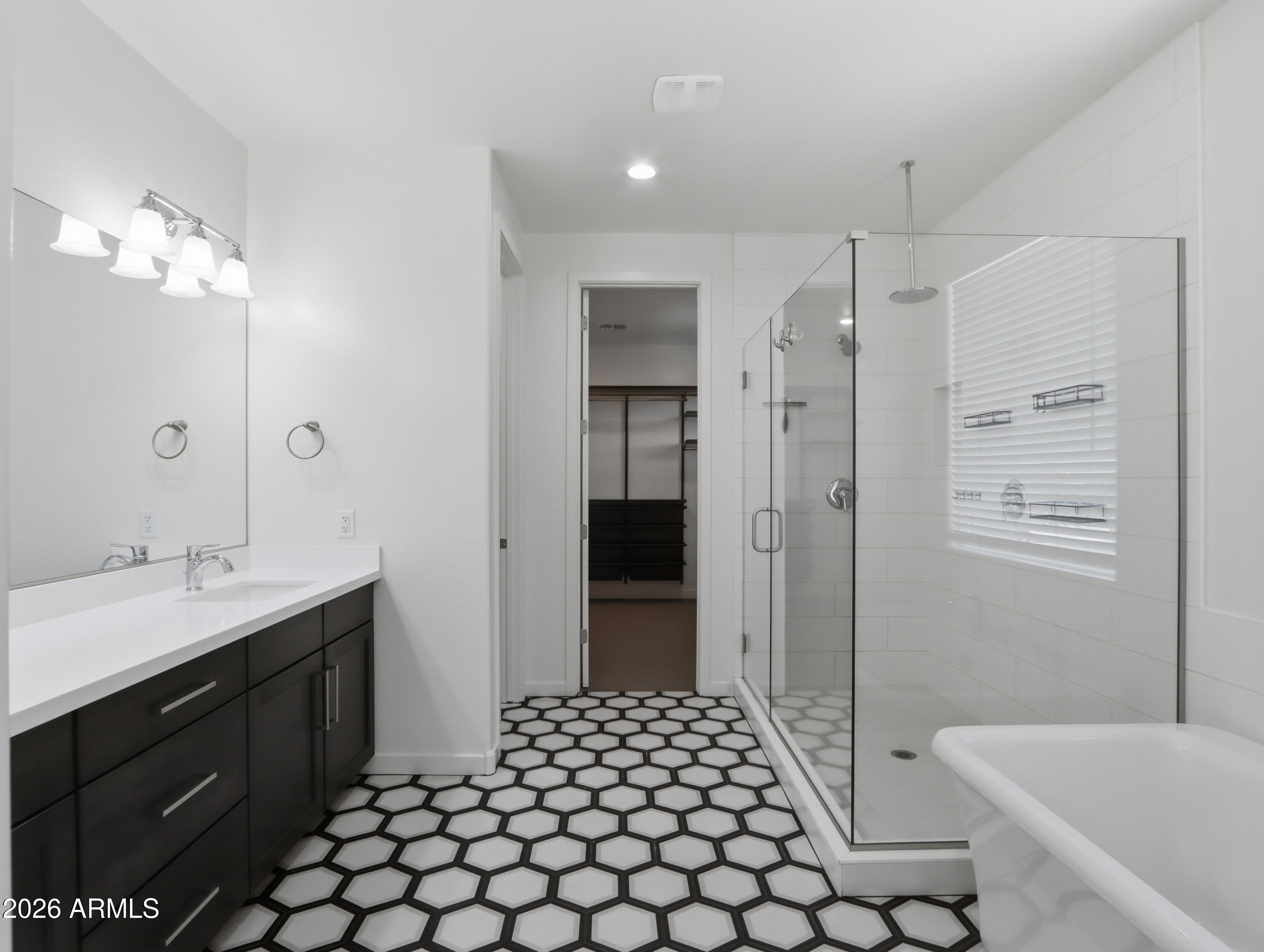 1555 East Ocotillo Road, Unit 20 Phoenix, AZ 85014 - Photo 20 of 35 Octotillo00026