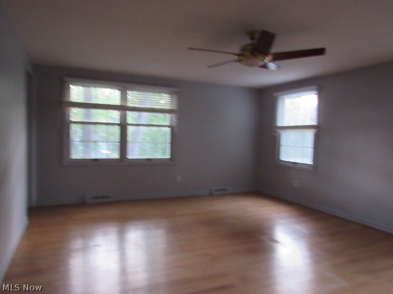 1847 Winchester Road Cleveland, OH 44124 - Photo 20 of 24 Bedroom 4