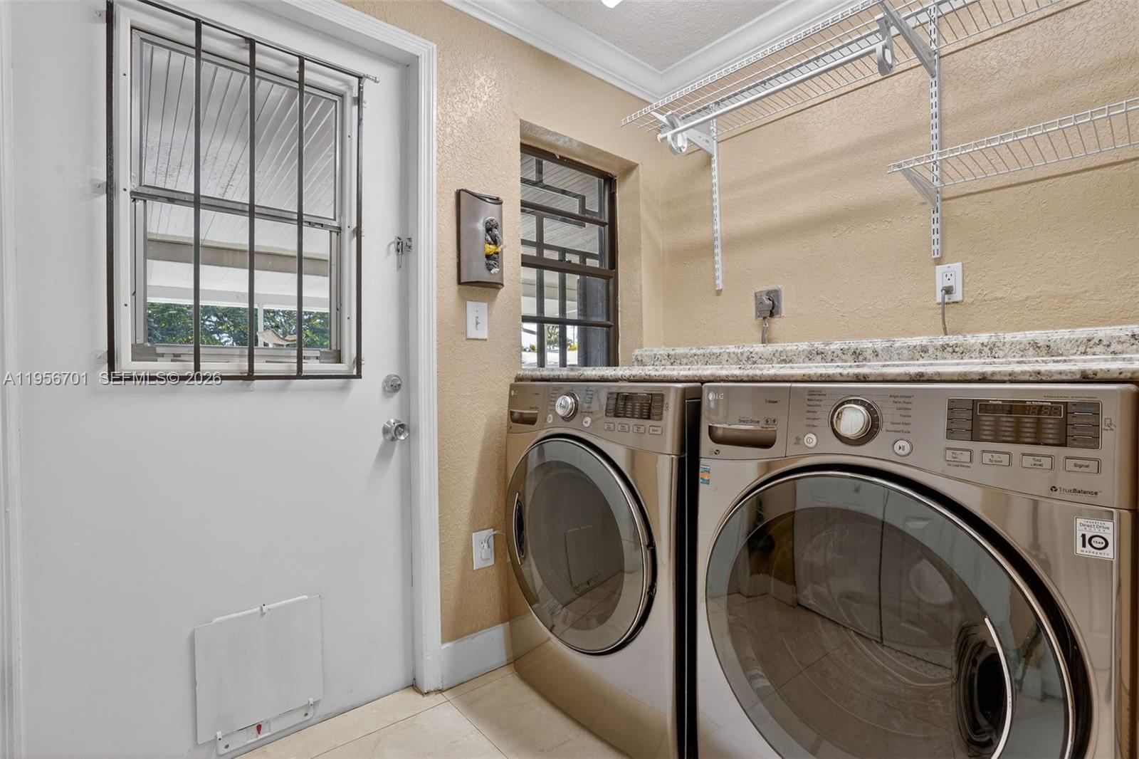 9410 Southwest 42nd Street Miami, FL 33165 - Photo 35 of 52