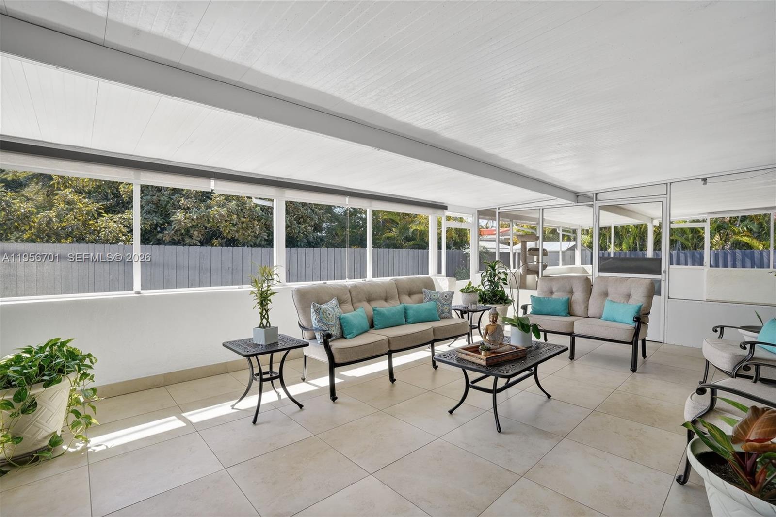 9410 Southwest 42nd Street Miami, FL 33165 - Photo 36 of 52