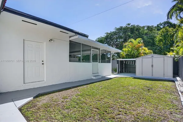 a view of a storage & utility room