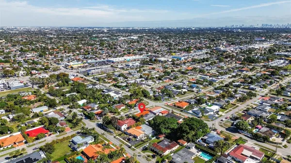 $950,000 | 9410 Southwest 42nd Street, Miami, FL 33165