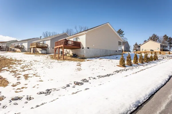 $314,900 | 2275 Whitestone Drive, Harrisonburg, VA 22801