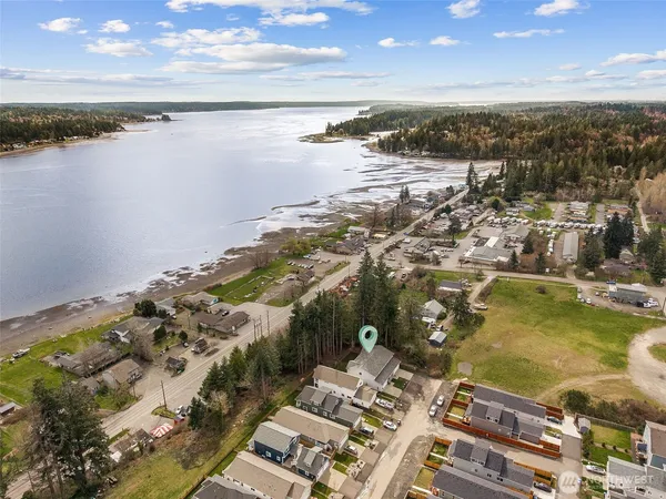 $989,000 | 21 East Sullivan Street, Allyn, WA 98524