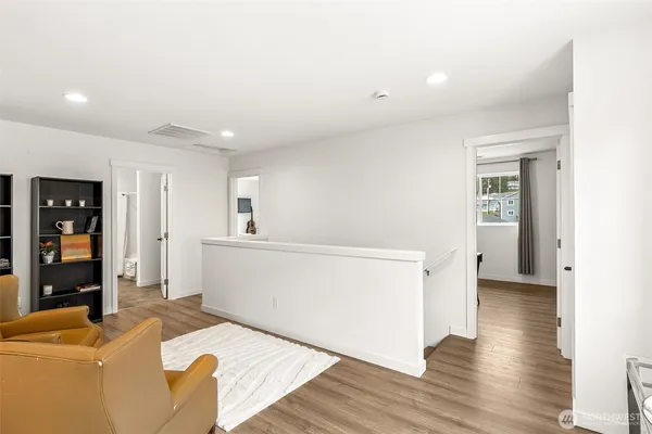 $989,000 | 21 East Sullivan Street, Allyn, WA 98524