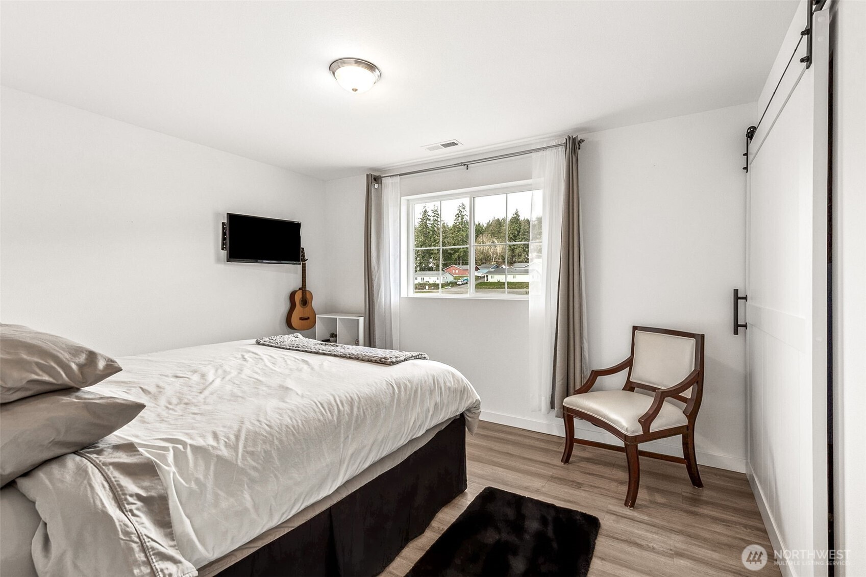 21 East Sullivan Street Allyn, WA 98524 - Photo 30 of 35
