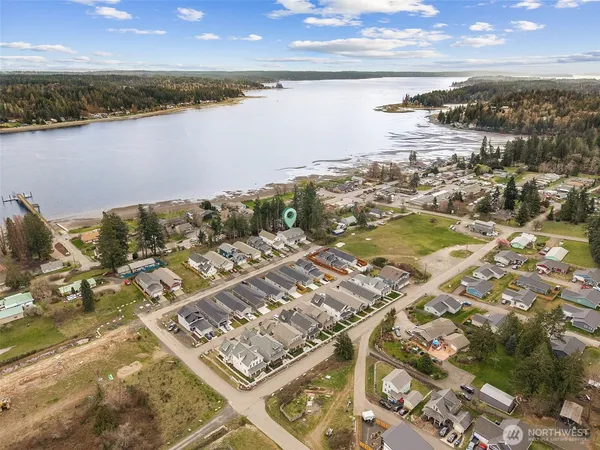 $989,000 | 21 East Sullivan Street, Allyn, WA 98524