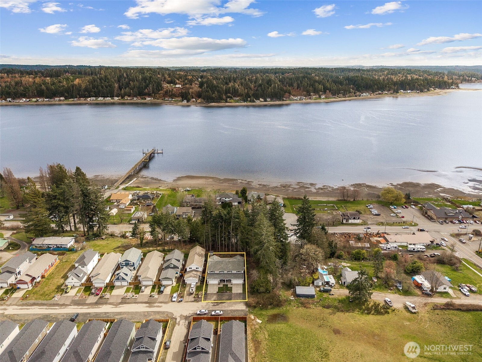 21 East Sullivan Street Allyn, WA 98524 - Photo 4 of 35