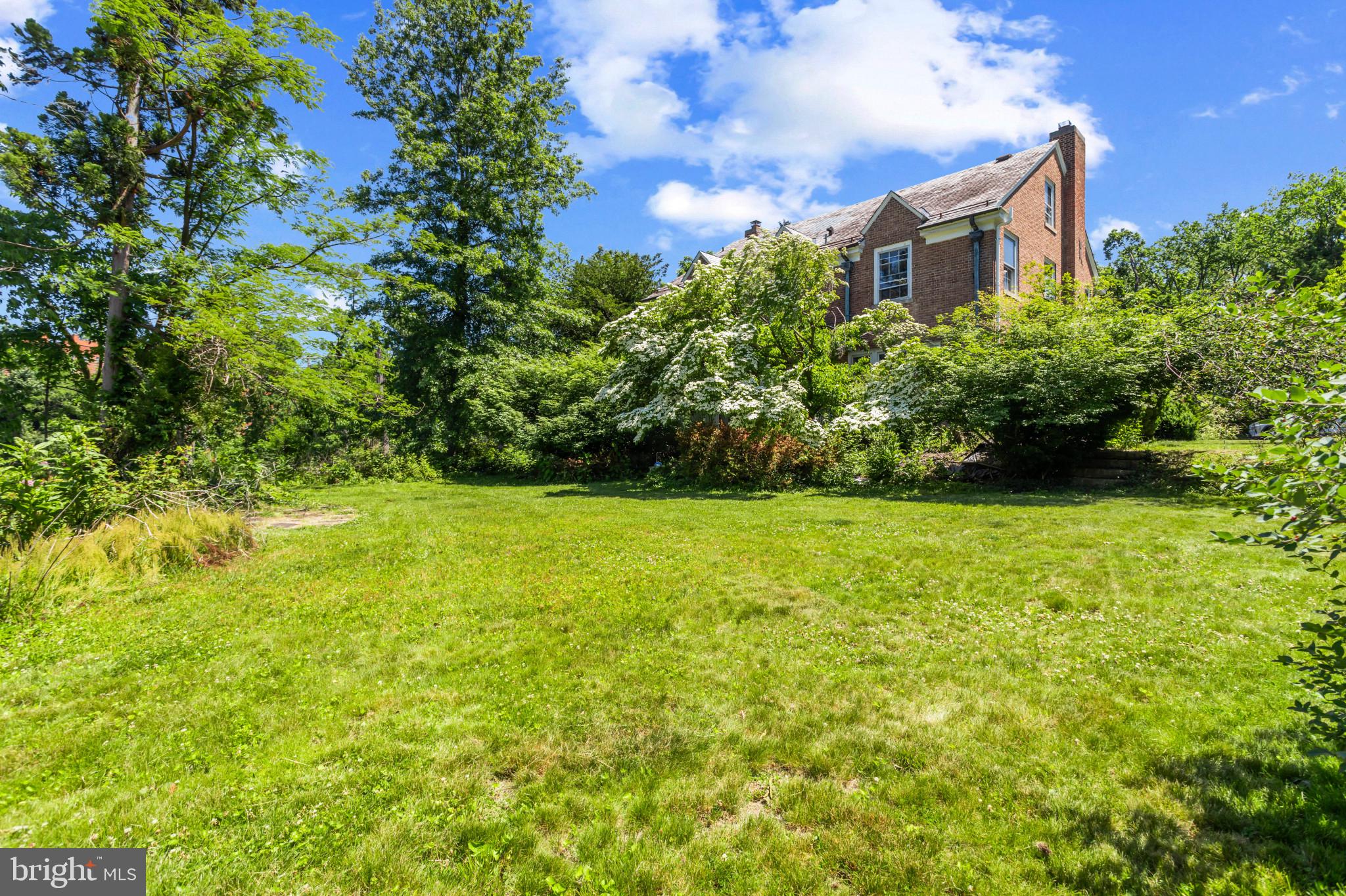 2316 Midland Road Harrisburg, PA 17104 - Photo 35 of 50