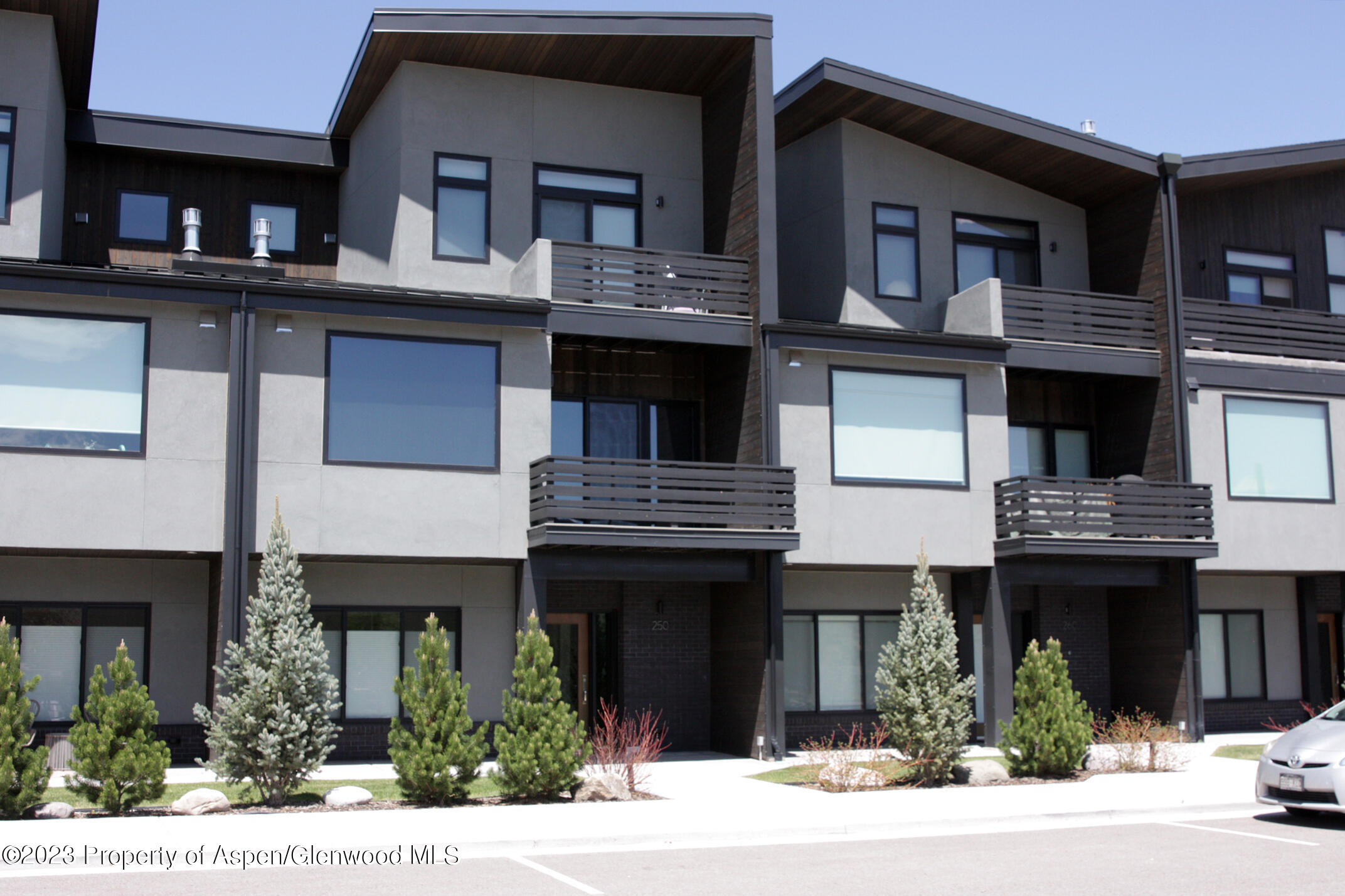 a house view with a garden space