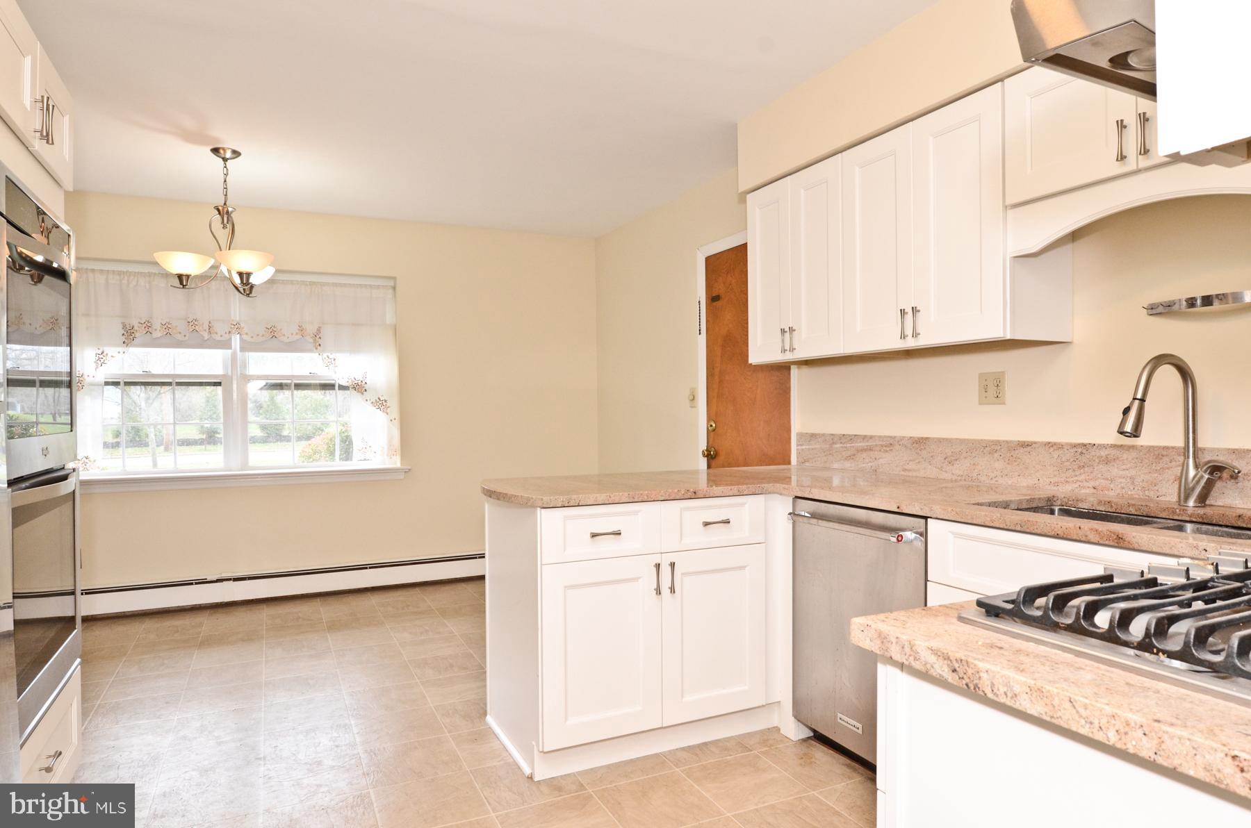 19 Jamestown Road Belle Mead, NJ 08502 - Photo 12 of 30 Kitchen