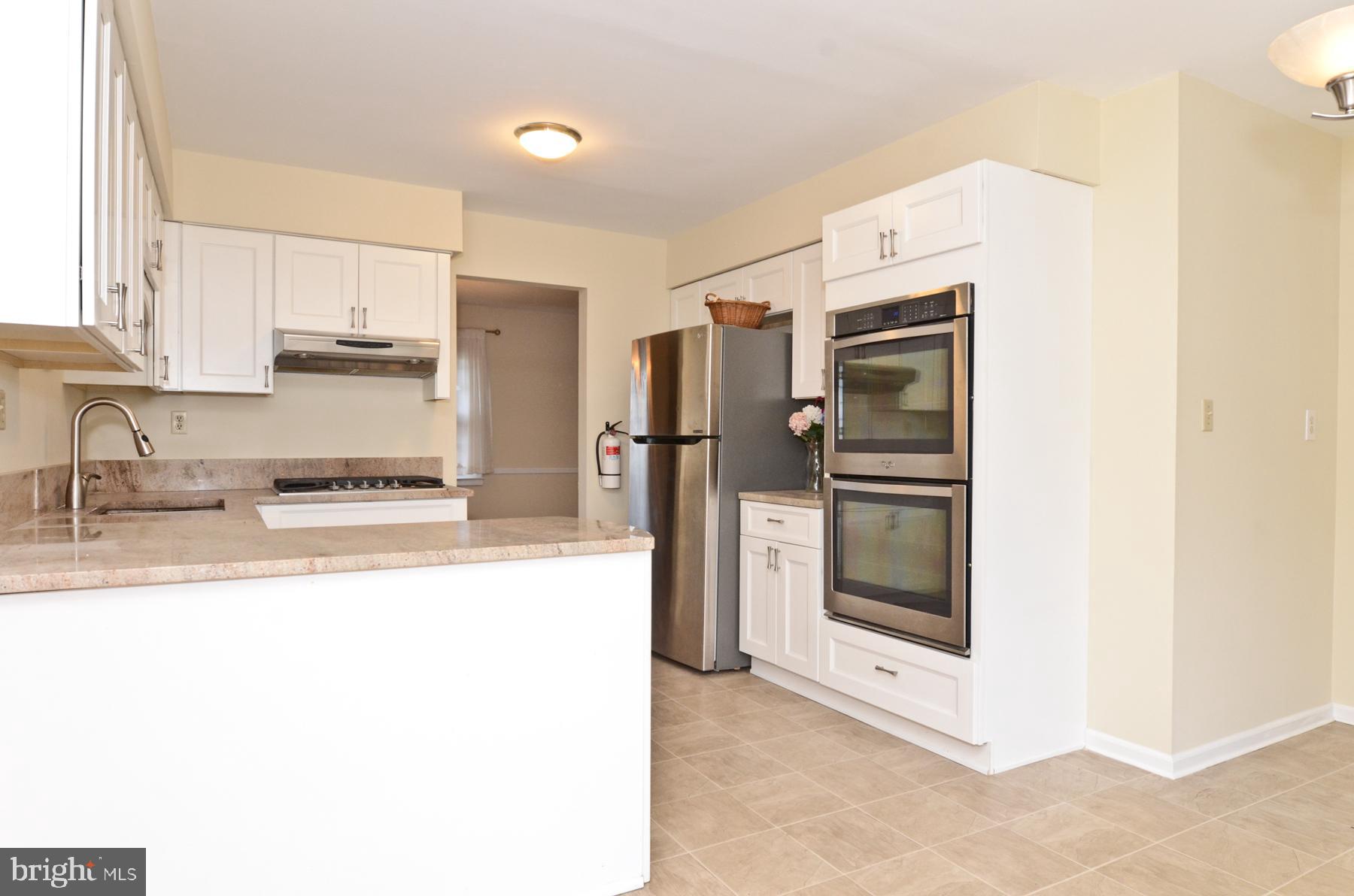 19 Jamestown Road Belle Mead, NJ 08502 - Photo 13 of 30 Kitchen