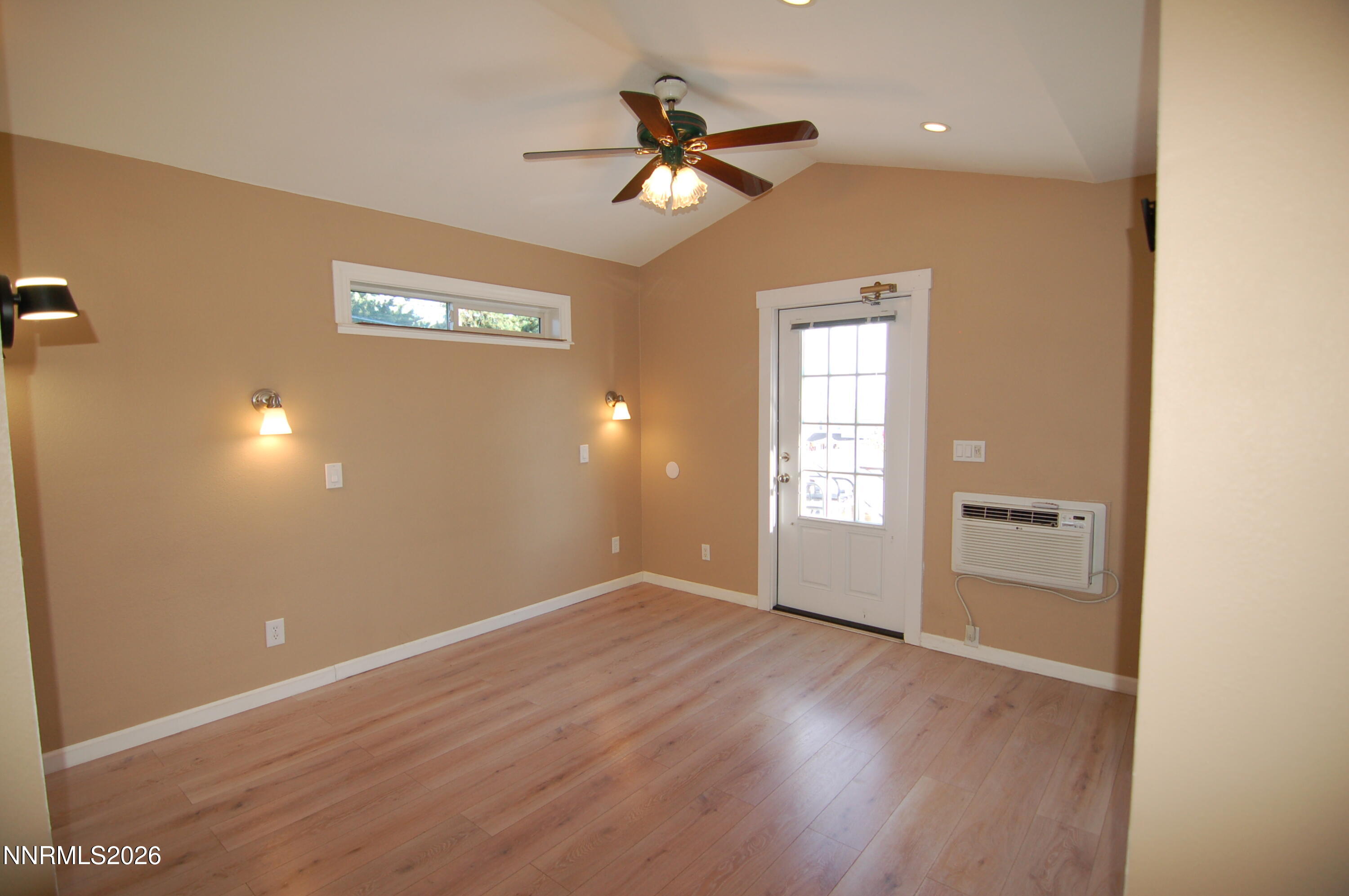 2640 Emily Street Reno, NV 89503 - Photo 16 of 22 DSC_0097