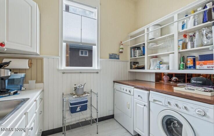 2640 Emily Street Reno, NV 89503 - Photo 8 of 22 Laundry Room