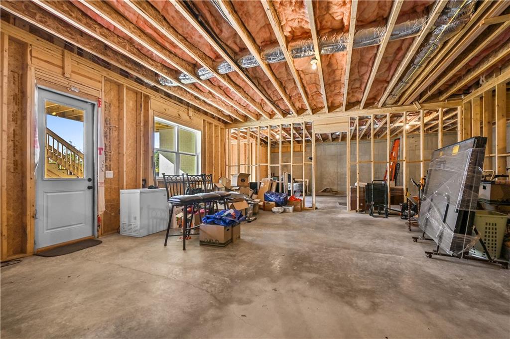 2550 Kilgore Road Buford, GA 30519 - Photo 60 of 64 a view of a room with gym equipment