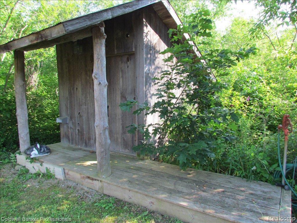11142 Horton Road Holly, MI 48442 - Photo 15 of 15 Garden Shed