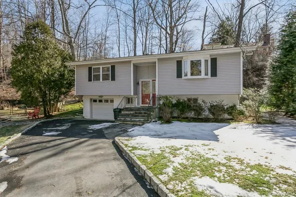 $6,200 | 33 Brookside Place, Pleasantville, NY 10570