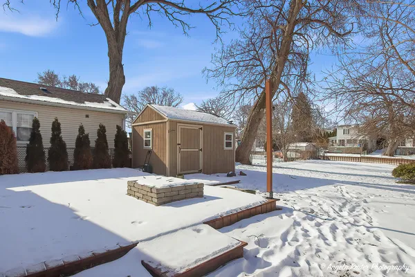 $289,000 | 39450 North Circle Avenue, Antioch, IL 60002