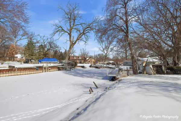 $289,000 | 39450 North Circle Avenue, Antioch, IL 60002