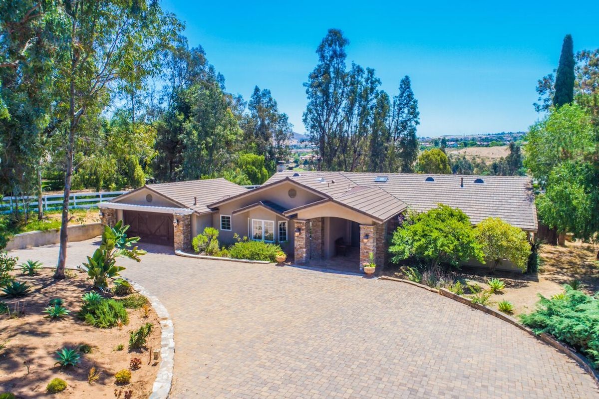 18527 Rancho Del Rio Rancho Santa Fe, CA 92067 - Photo 1 of 19