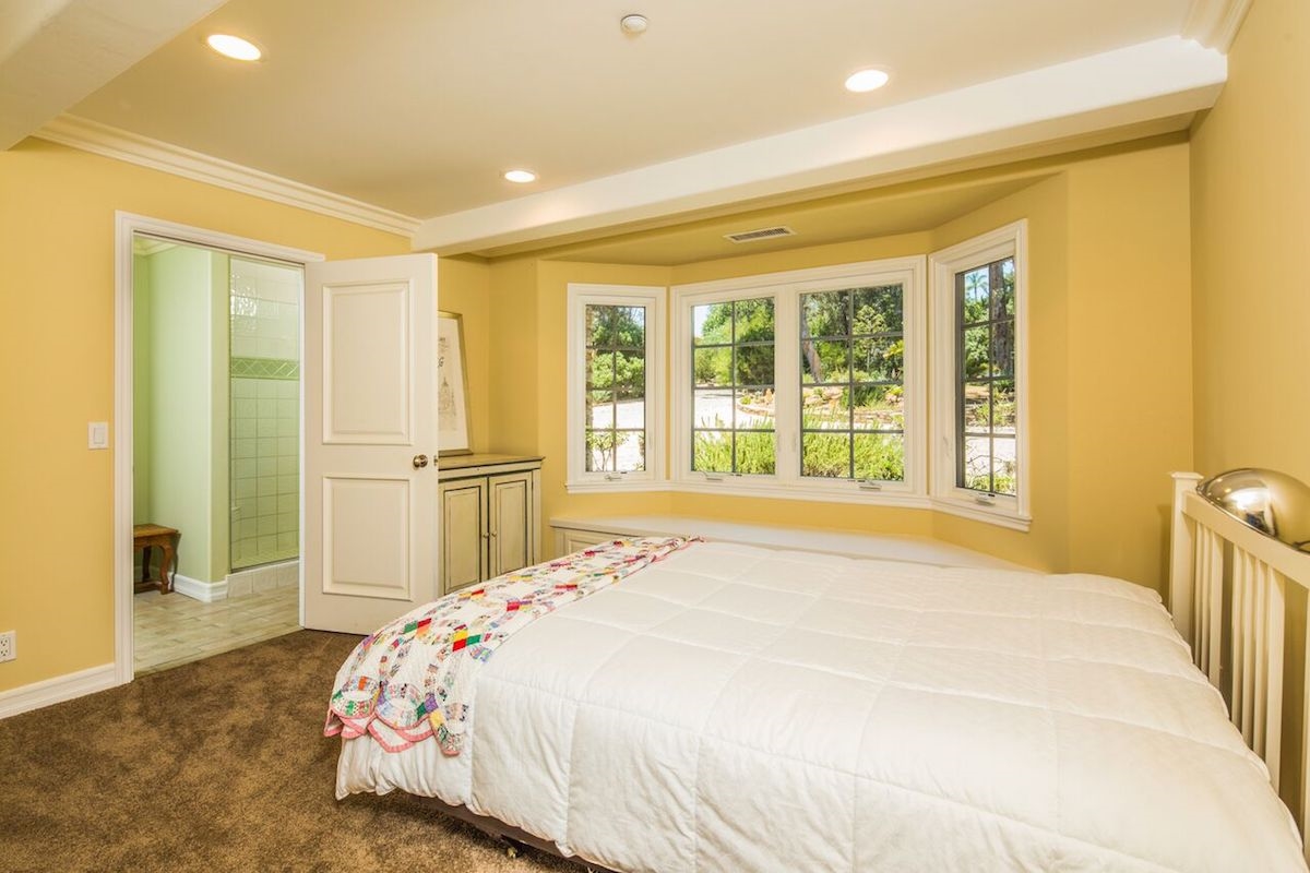 18527 Rancho Del Rio Rancho Santa Fe, CA 92067 - Photo 11 of 19