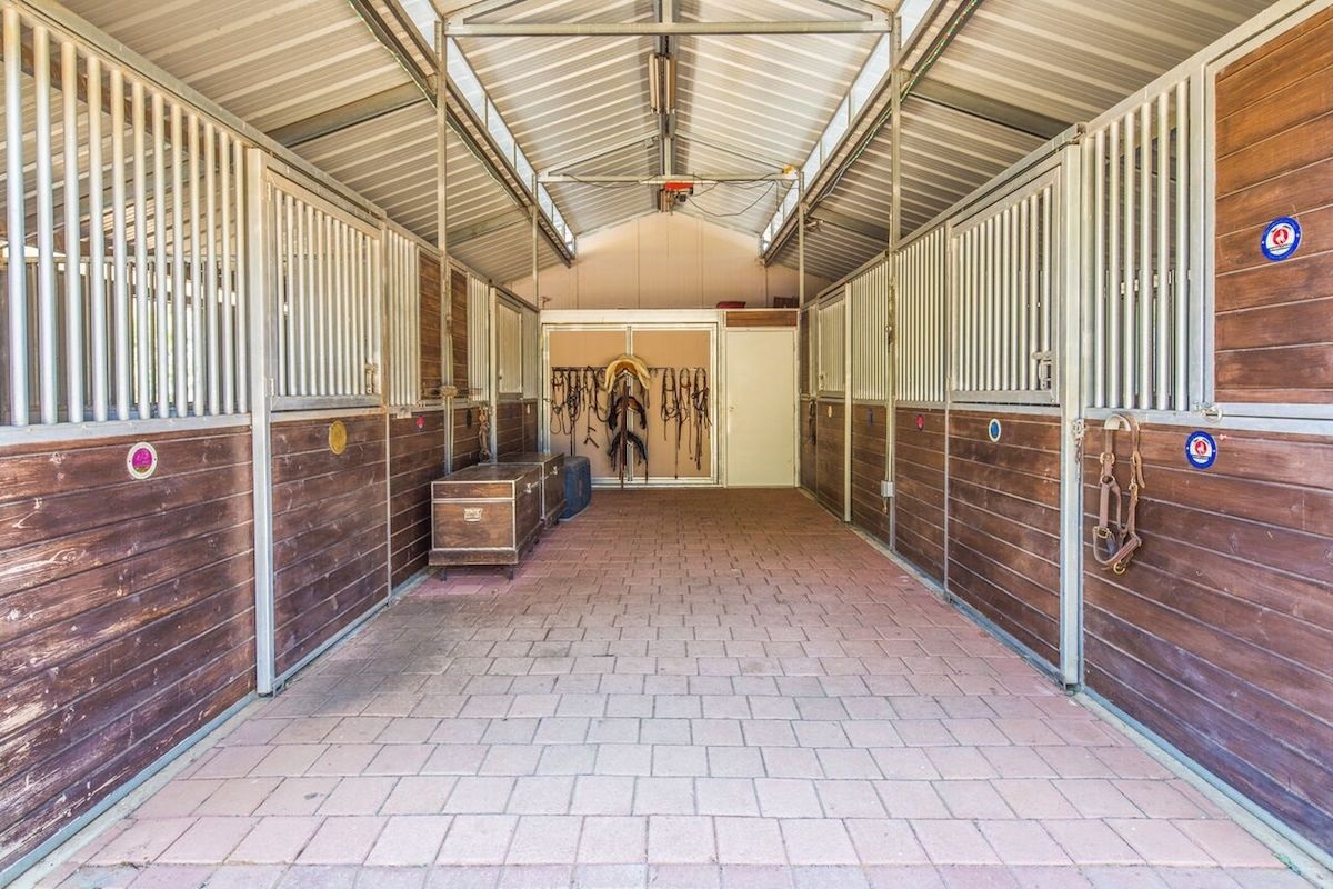 18527 Rancho Del Rio Rancho Santa Fe, CA 92067 - Photo 17 of 19