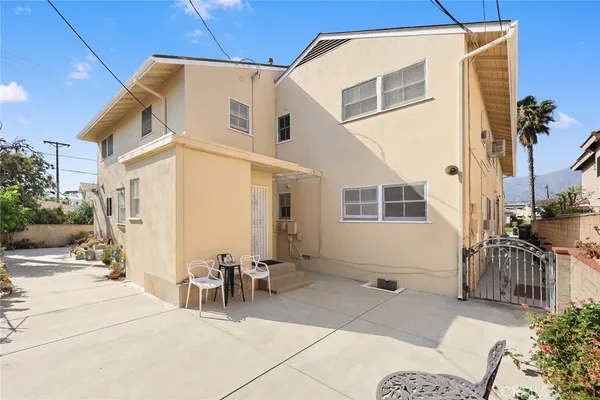 $2,380,000 | 1150 Okoboji Drive, Arcadia, CA 91007