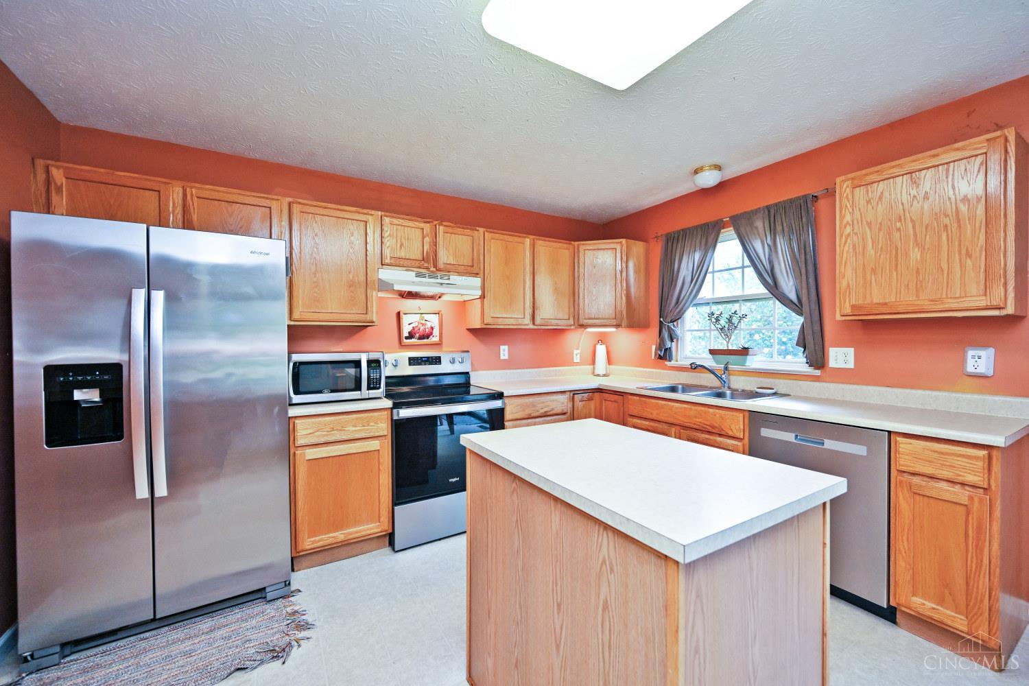1543 Doddington Road Kettering, OH 45409 - Photo 11 of 38 Gallery Image 11