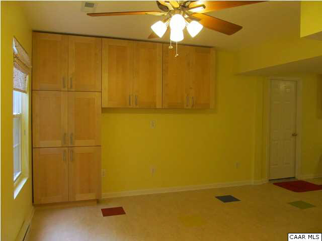 3 Highland Road Palmyra, VA 22963 - Photo 17 of 25 a view of a room with a door