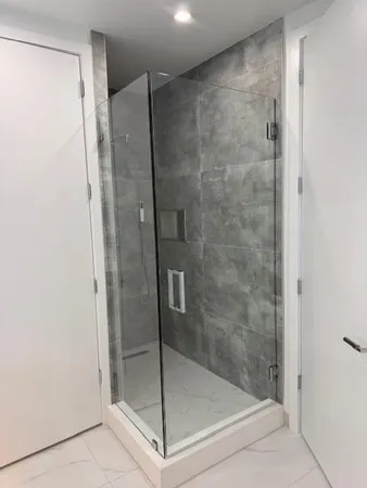 $4,495 | 220 Lake Shore Drive, Unit 717, West Palm Beach, FL 33403