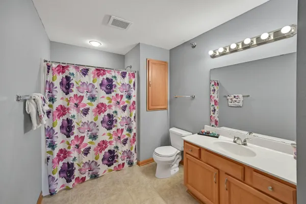 $335,000 | 12248 West Virginia Circle, Unit 7, Franklin, WI 53132