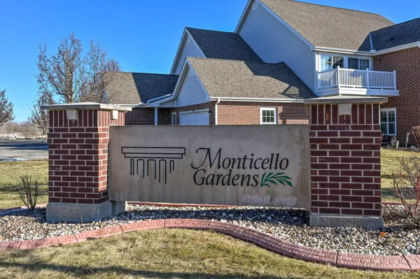 $335,000 | 12248 West Virginia Circle, Unit 7, Franklin, WI 53132