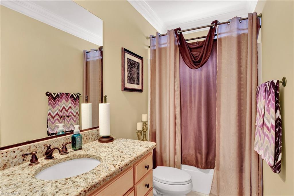338 Homestead Avenue High Point, NC 27262 - Photo 6 of 25 Gallery Image 6