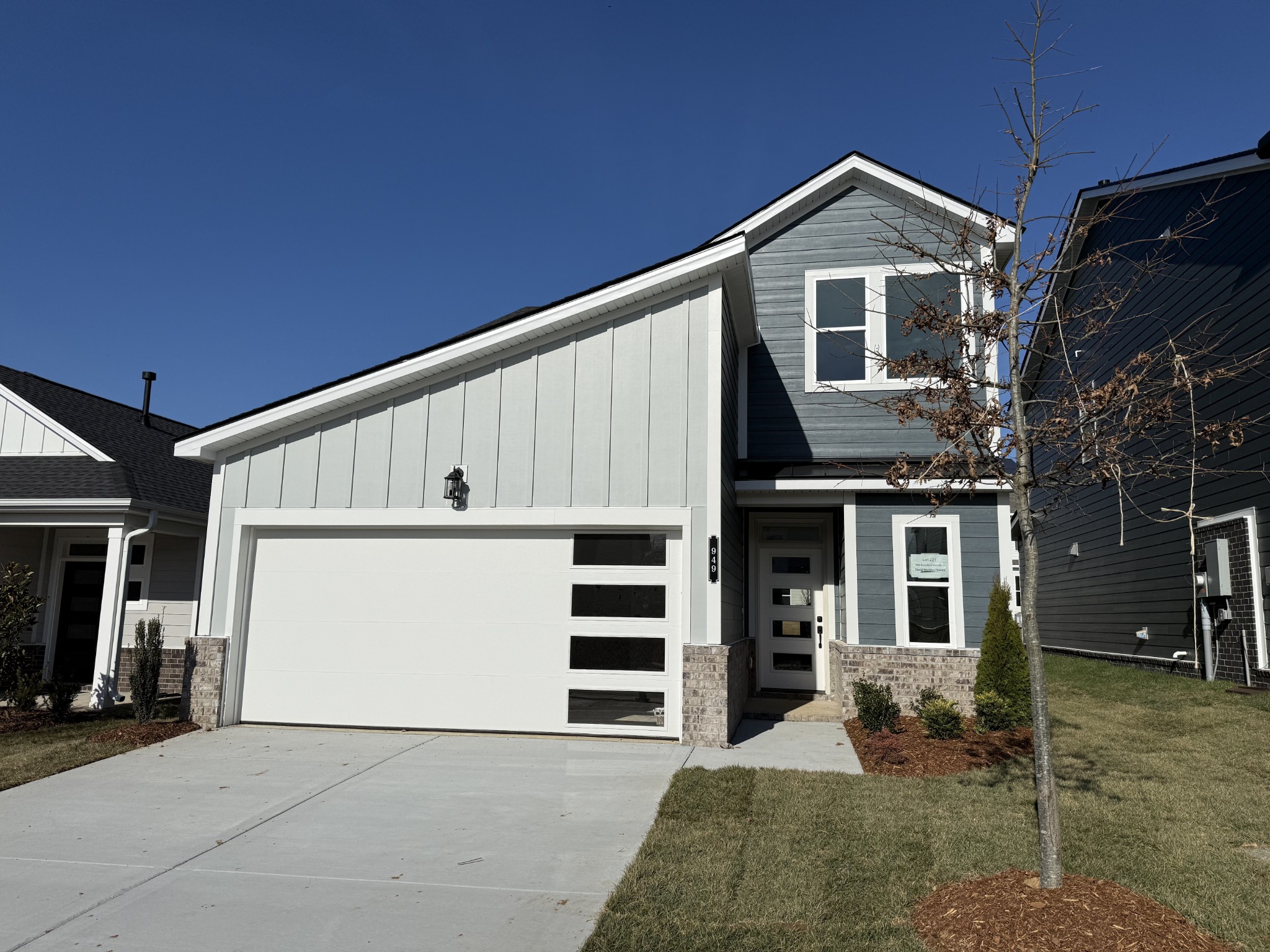a view of a house with a outdoor space