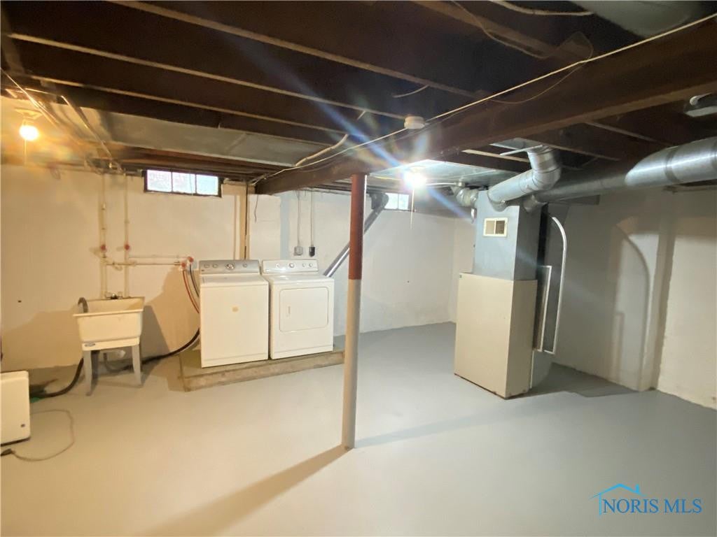 1800 Wyndhurst Road Toledo, OH 43607 - Photo 16 of 20 Gallery Image 16