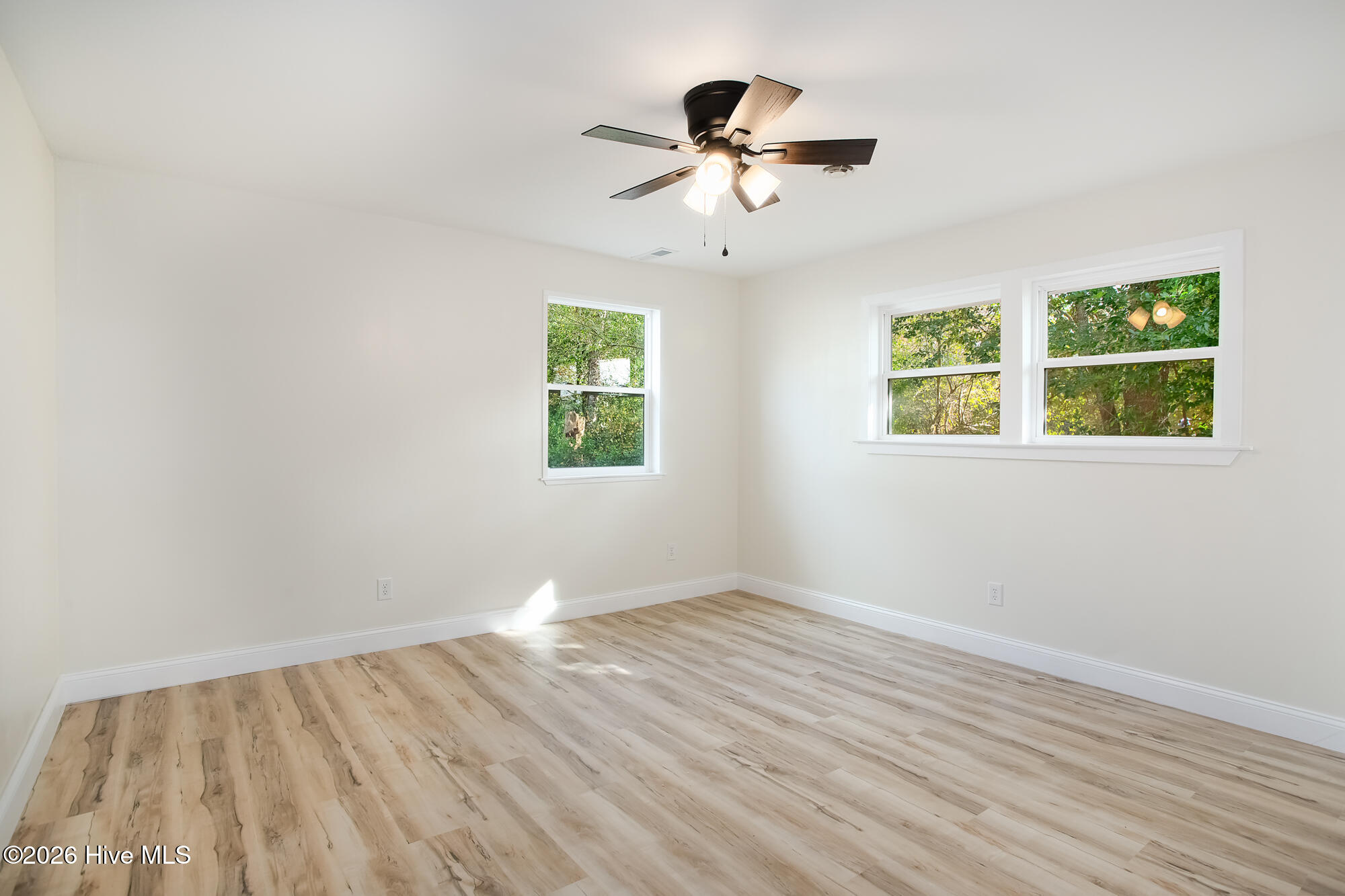 737 Silver Lake Road Wilmington, NC 28412 - Photo 12 of 29 7N4A6117