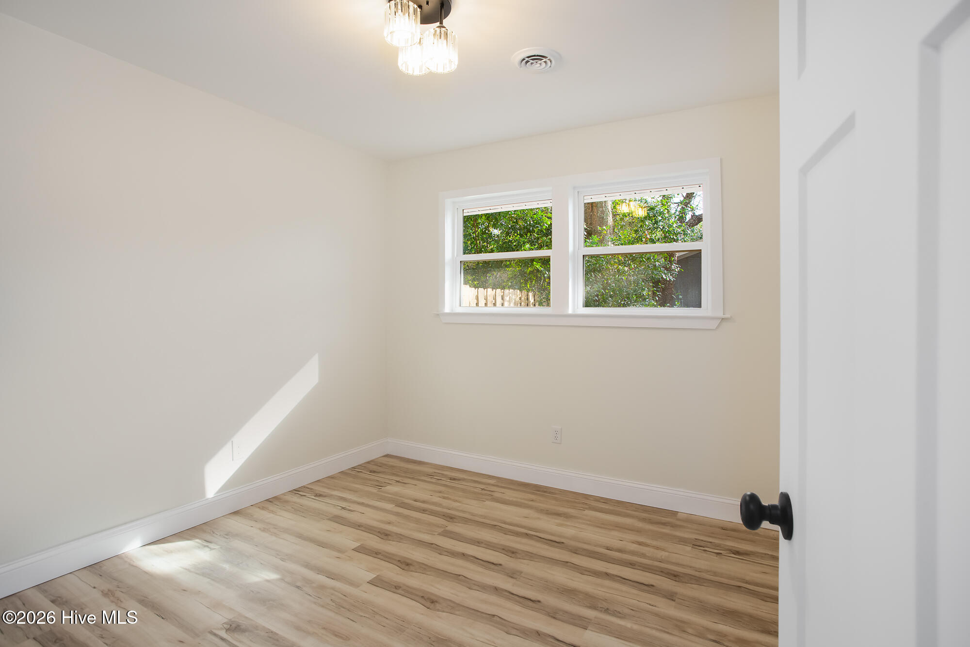 737 Silver Lake Road Wilmington, NC 28412 - Photo 16 of 29 7N4A6138