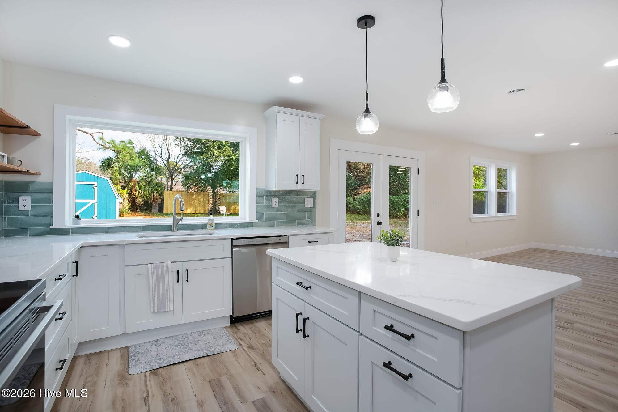 737 Silver Lake Road Wilmington, NC 28412 - Photo 9 of 29 7N4A6108