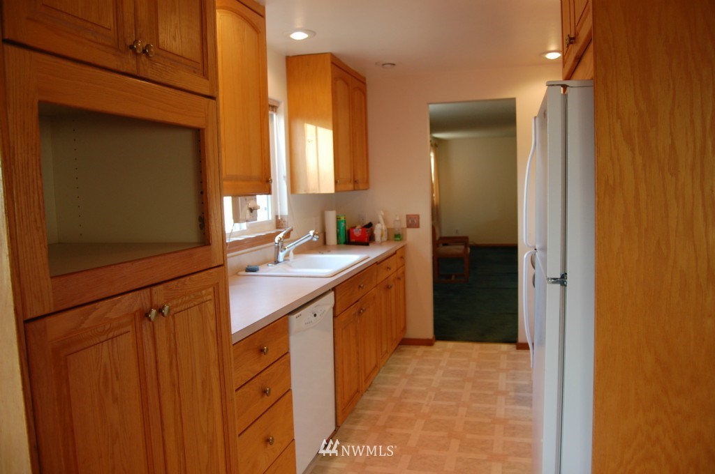 6840 187th Avenue Southwest Rochester, WA 98579 - Photo 7 of 15