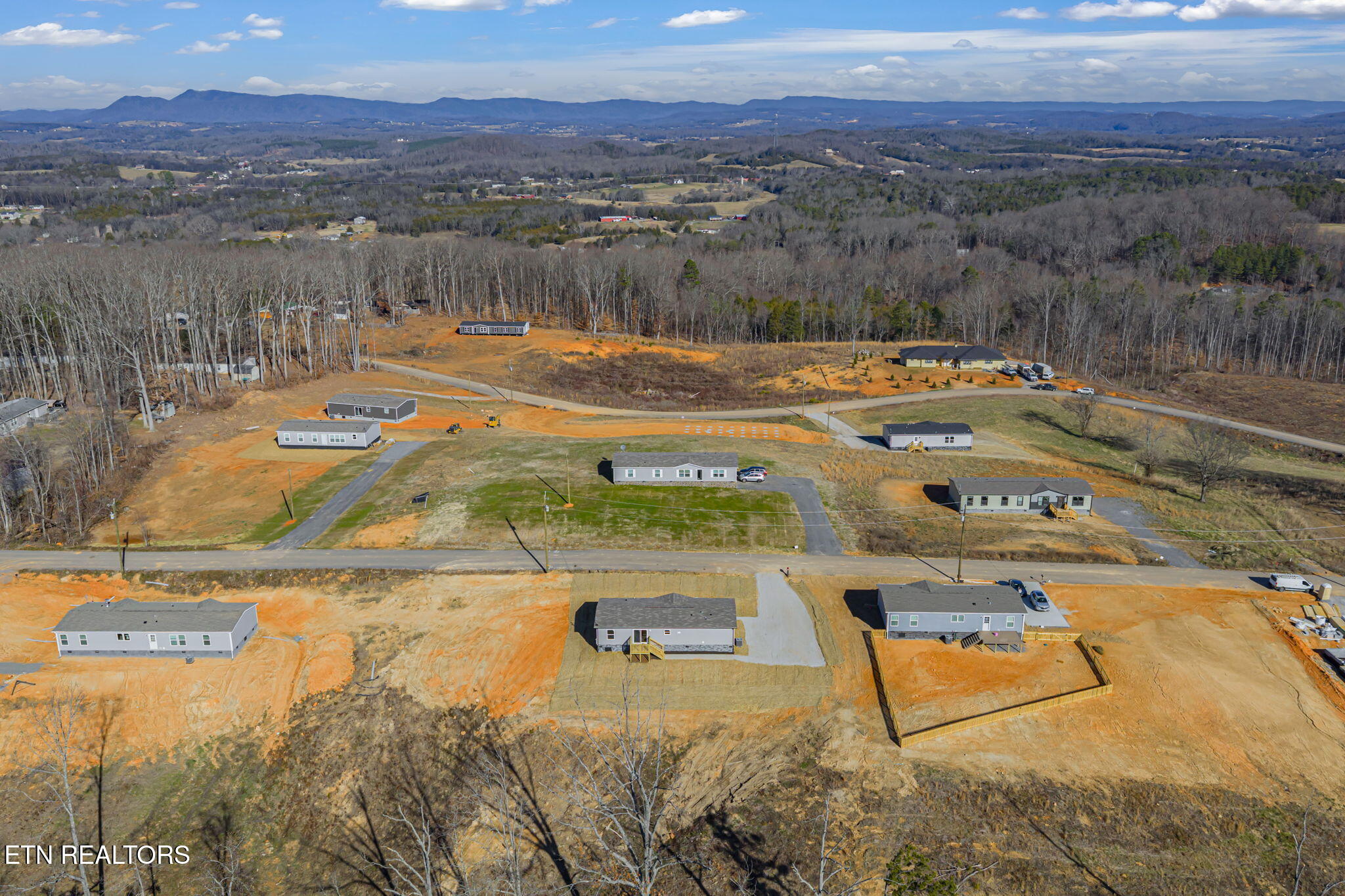 253 Laura Boling Loop Road Strawberry Plains, TN 37871 - Photo 13 of 41 13