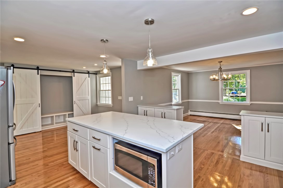 31 Lee Road Barrington, RI 02806 - Photo 12 of 40