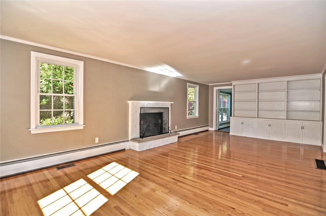 31 Lee Road Barrington, RI 02806 - Photo 16 of 40