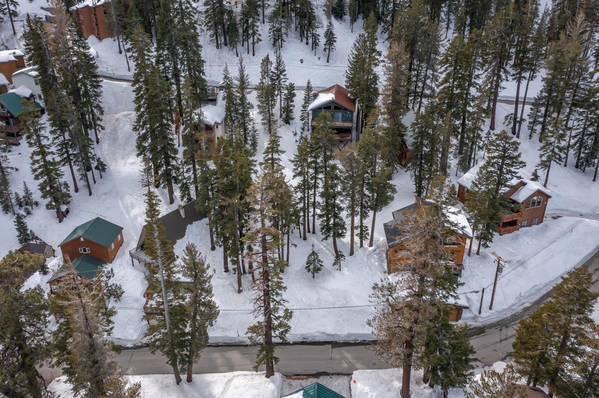 373 John Muir Road Mammoth Lakes, CA 93546 - Photo 11 of 16 Gallery Image 11