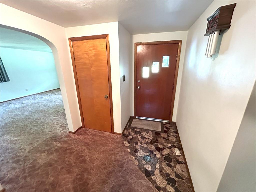 7831 Ridge Road Natrona Heights, PA 15065 - Photo 13 of 39