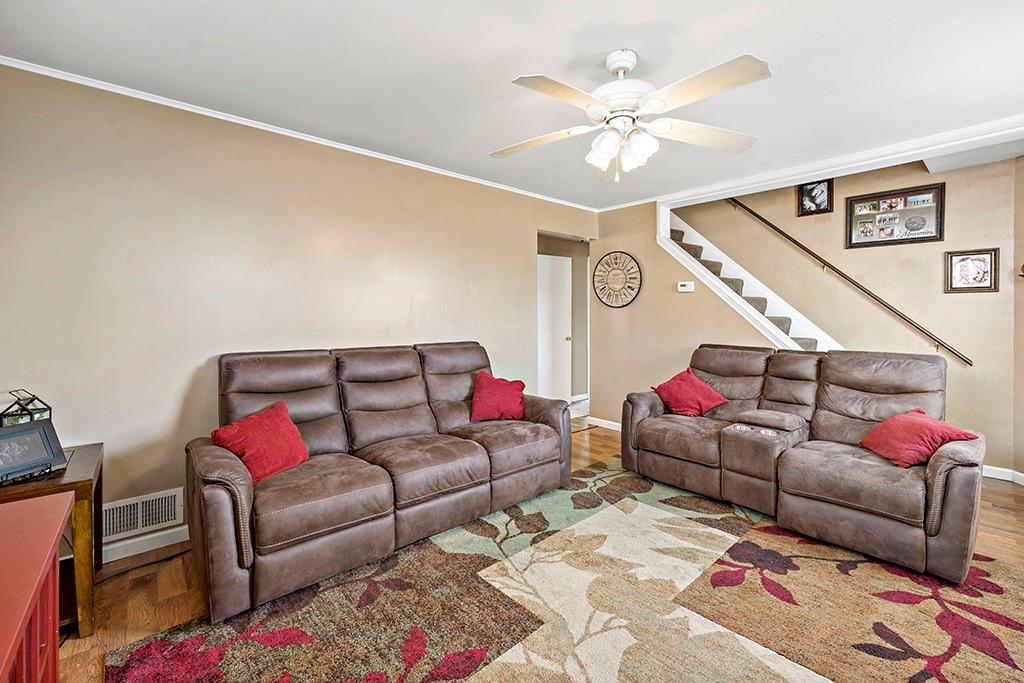 3105 Orris Road North Versailles, PA 15137 - Photo 4 of 25 Gallery Image 4