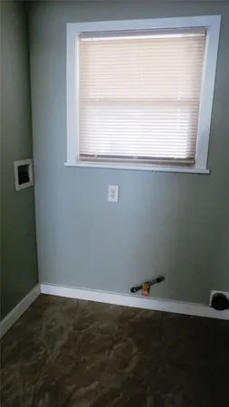 $1,200 | 2224 30th Street, Galveston, TX 77550