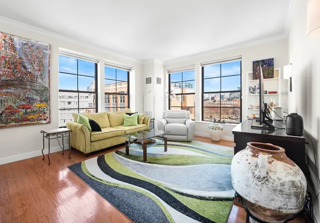 $5,200 | 519 Harrison Avenue, Unit D613, Boston, MA 02118